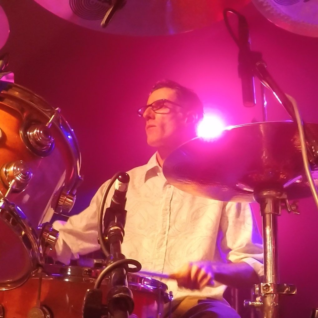 Desmadres of Invention Felipe Oliveira playing drums